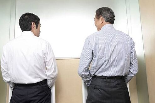 Problemer mat Urinatioun wéinst Prostatitis